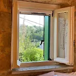 Traditional Stone House Дом отдыха *