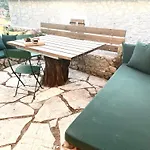 Traditional Stone House Дом отдыха