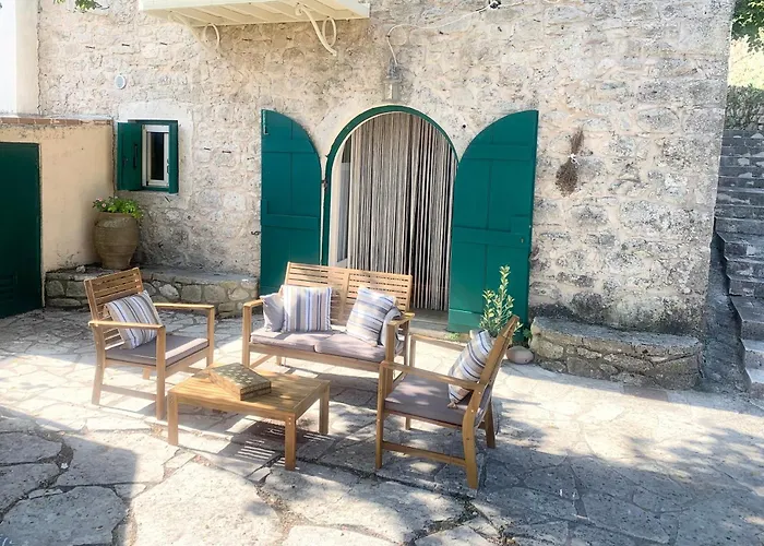 Traditional Stone House * Lazaráta